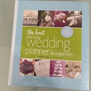 The Knot Ultimate wedding planner and organizer